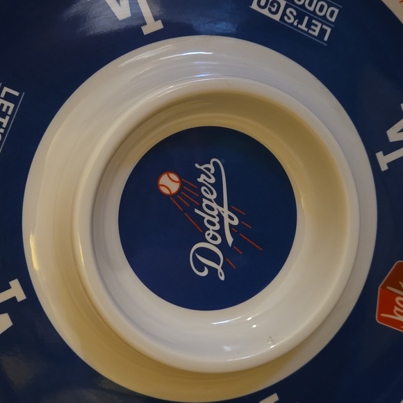 Chip 'n Dip Platter, 14" Round, Blue, White & Red. - Picture 2 of 6